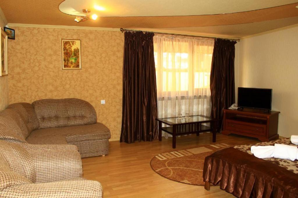 Argo Premium Hotel Lviv Buitenkant foto